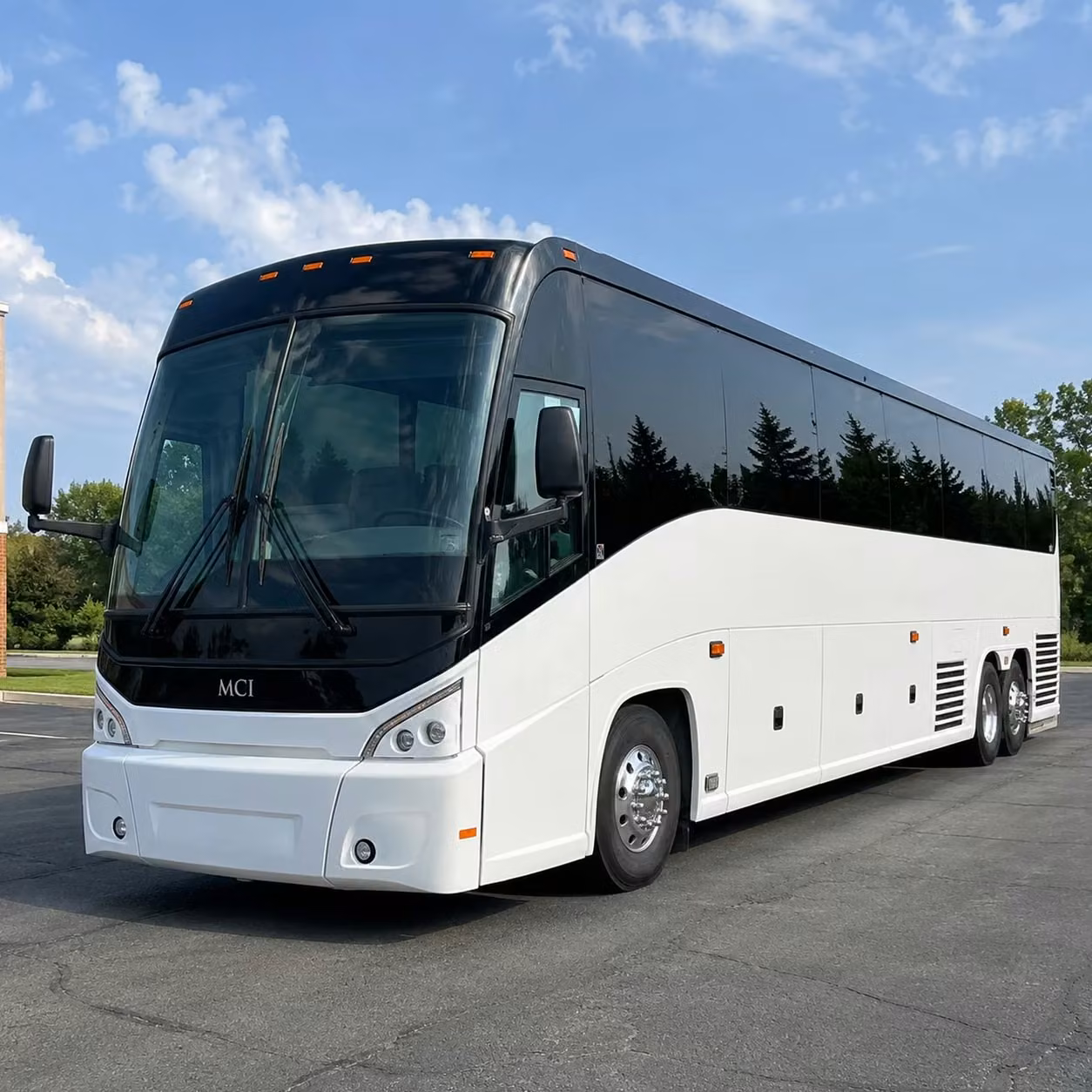 charterbuspittsburgh com makes finding long distance transportation from pittsburgh easy for school groups and universities